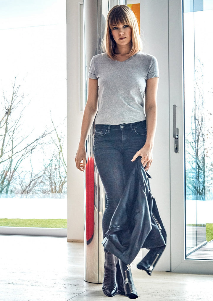 dámské šedé véčko, women't grey v-neck